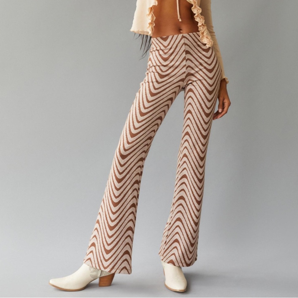 BLUE & Brown Chevron Knit Flare Pants